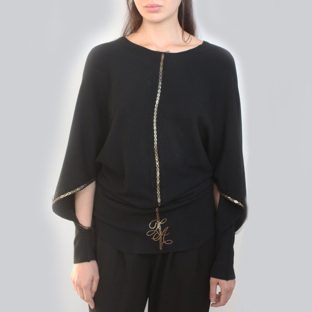 Sweater with chain under arms-SW-2033